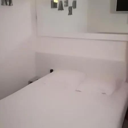 아파트 T2 Parc Azur Toulon 올라이율스